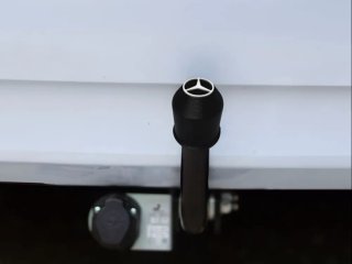 Cubierta Bola Enganche Mercedes