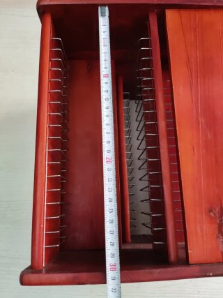 Porta CDs giratorio madera y metal