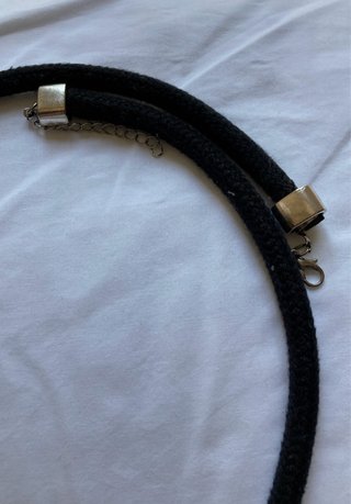 Collar Cuerda Náutica Negro con Cierre Plateado