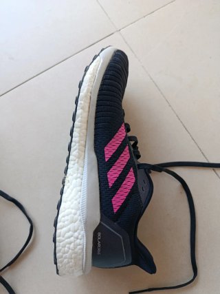 Zapatillas Adidas Negras y Rosas