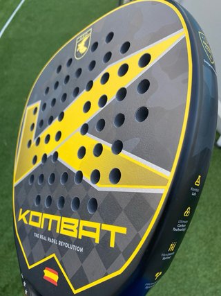 Pala de pádel Kombat Geo