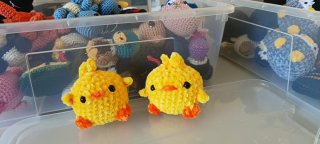 Pollo Pepe hecho a mano (llavero o peluche)