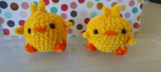 Pollo Pepe hecho a mano (llavero o peluche)