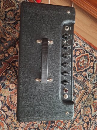 Fender Blues Junior III Amplificador Guitarra