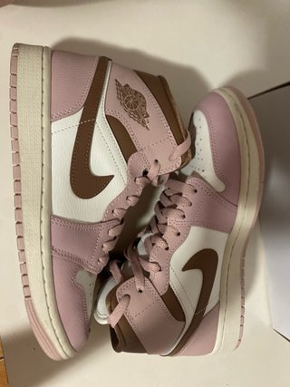 Mujer Jordan 1 Mid Rosa y Marrón