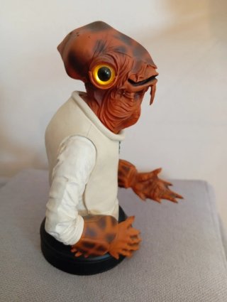 Busto Star Wars Admiral Ackbar Autografiado