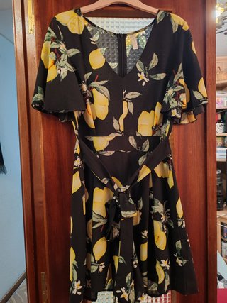 Mono corto negro estampado limones