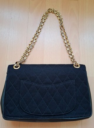 Bolso Chanel Timeless Classique Negro y Dorado