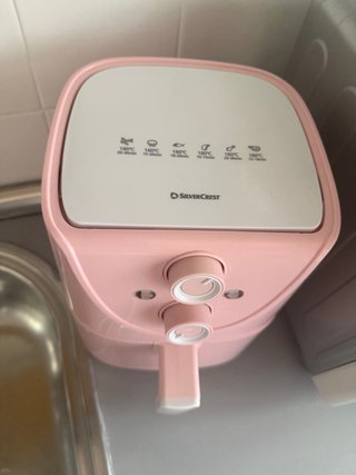 Freidora de aire rosa