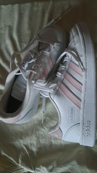 Zapatillas Adidas Niña Blancas y Rosas