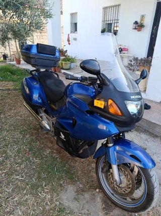 Honda Deauville 650 Azul