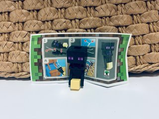 Figura Kinder Joy EnderMan VC311 Minecraft 2026