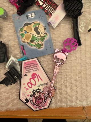 Lote 5 Muñecas Bratz + Moto + Accesorios