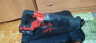 Sierra de sable Milwaukee M18 FUEL