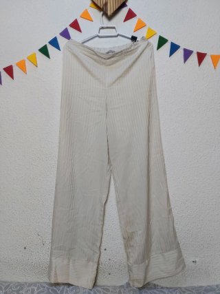 Conjunto pijama blanco tiza tipo seda