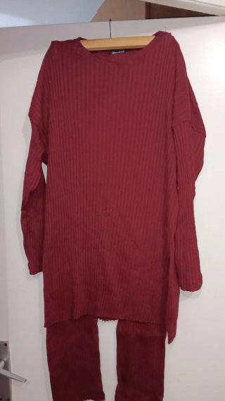 Conjunto mujer Original burdeos.