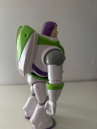 Figura Buzz Lightyear Articulada Toy Story