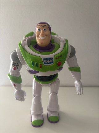 Figura Buzz Lightyear Articulada Toy Story