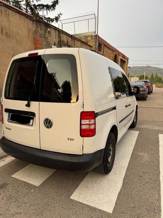 Volkswagen Caddy 2013
