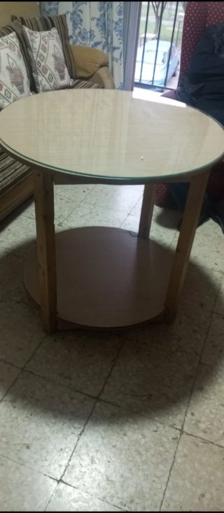 Mesa redonda de camilla con cristal