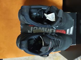 Botas U-Power Talla 39 Negras/Gris