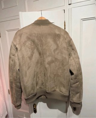 Abrigo Zara Beige Suede Bomber
