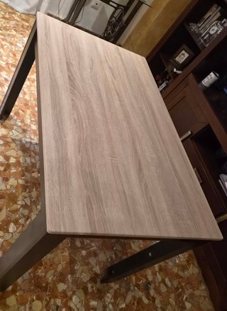 Mesa Comedor Madera Cambria y Negro