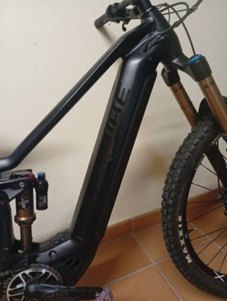 Bicicleta Eléctrica Enduro Haibike AllMtn 10