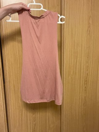 Camiseta MyProtein sin mangas rosa