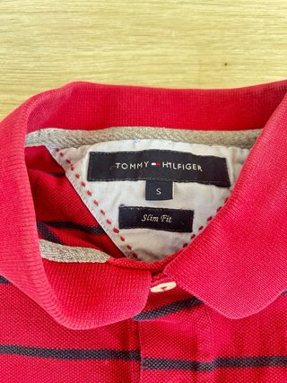 Polo Tommy Hilfiger Talla S Rayas