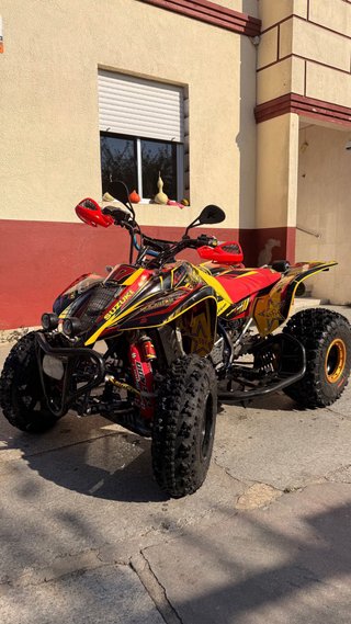 Suzuki LTZ 400 Quad