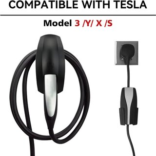 Seven Sparta soporte cable carga Tesla