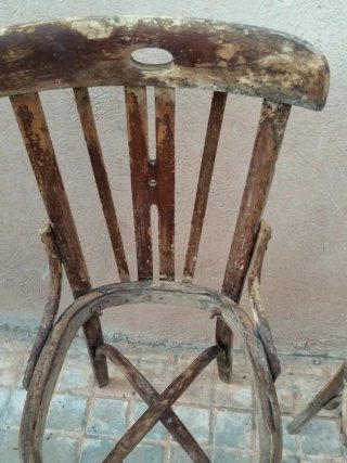 Vecchie sedie Thonet in legno
