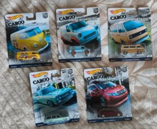 Hot Wheels Cargo Series 5 Auto
