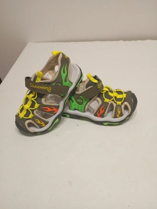 Sandalias niño talla 33