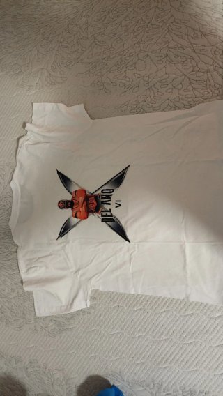 Camiseta Diseño IA De la velada Año VI Solo 1 unid