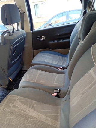 Renault Grand Scenic 2004