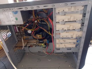 PC Desktop LG AMD no HDD