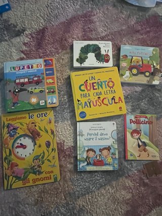 Lote de libros infantiles en italiano
