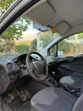 Ford Transit Courier 2020 - IVA Deducible