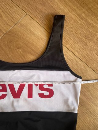 Body Levi's Talla XS