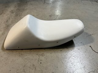 Colin Fibra Vidrio Derbi Variant