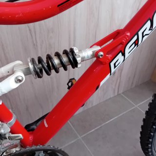 Bicicleta de Montaña Berg Roja