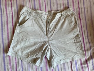 Pantalones cortos de montaña grises mujer