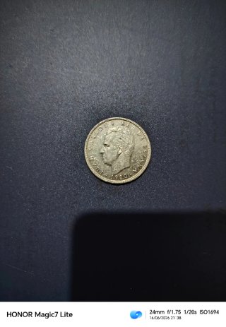 Moneda de franco de 5 pst, año 1957.