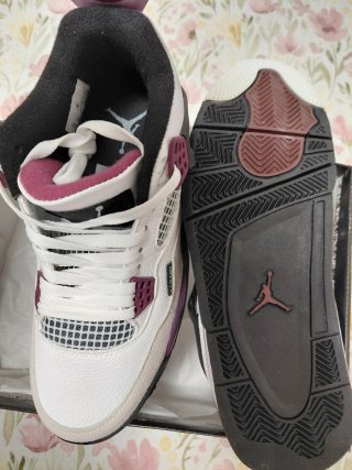 Air Jordan 4 Retro Paris Saint-Germain