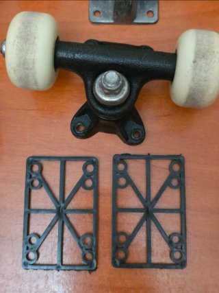 Lote Ejes y Ruedas Skate/Monopatín