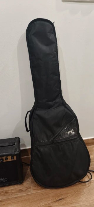 Guitarra Eléctrica Hyundai + Amplificador + Funda