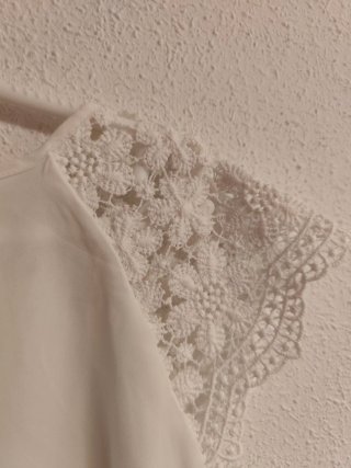 Blusa de chica talla L de Sfera.