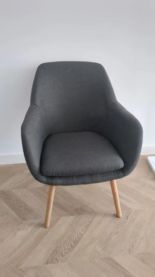 Sillón/ butaca/ butacón tela gris con patas roble